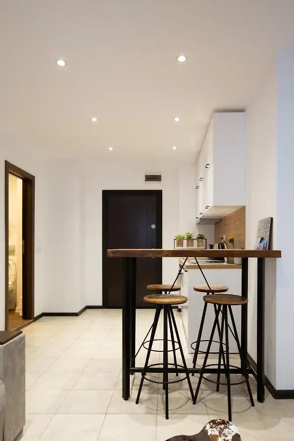 Mdv Apartment 5Min From The Ski Lift! バンスコ 0*,  ブルガリア